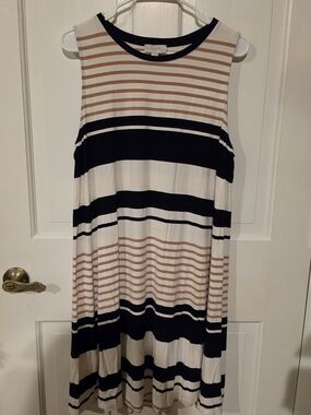 LOFT Sleeveless Striped Swing Dress in Beige, Black & White